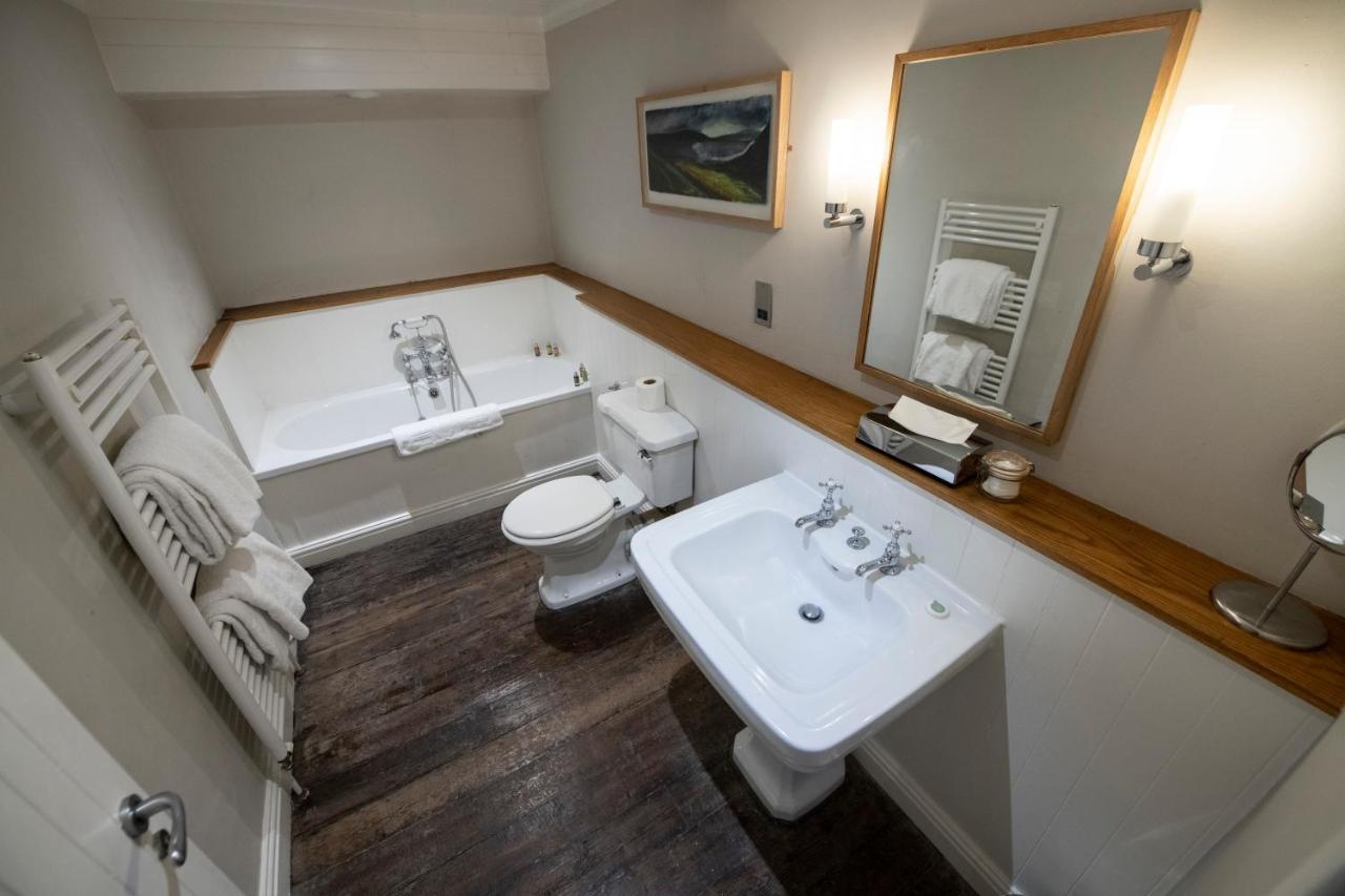 Wheelwrights Arms Country Inn & Pub Limpley Stoke Eksteriør bilde